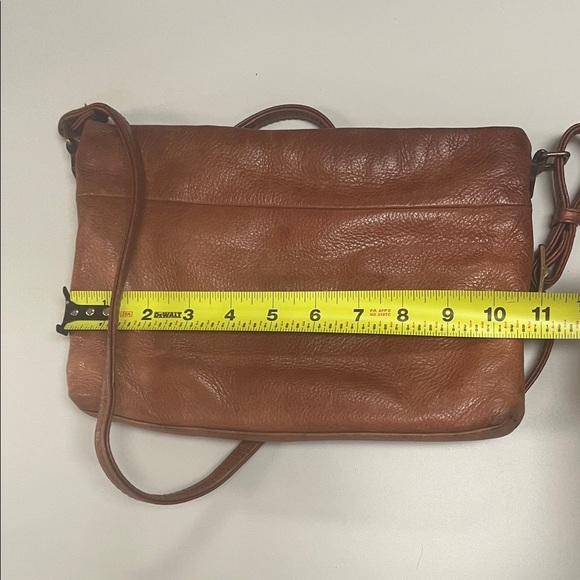 Margot Tan Leather Crossbody Bag adjustable strap/ preowned - Picture 8 of 14